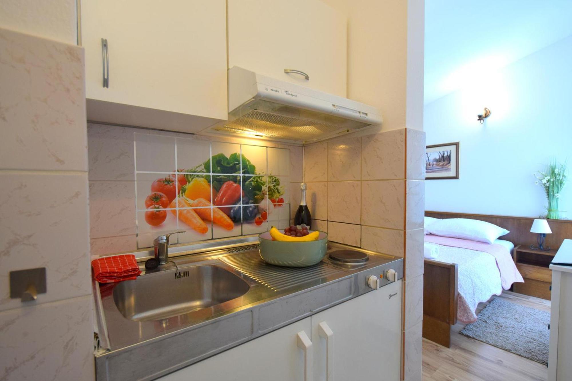 Apartments Pavic Malinska Zewnętrze zdjęcie