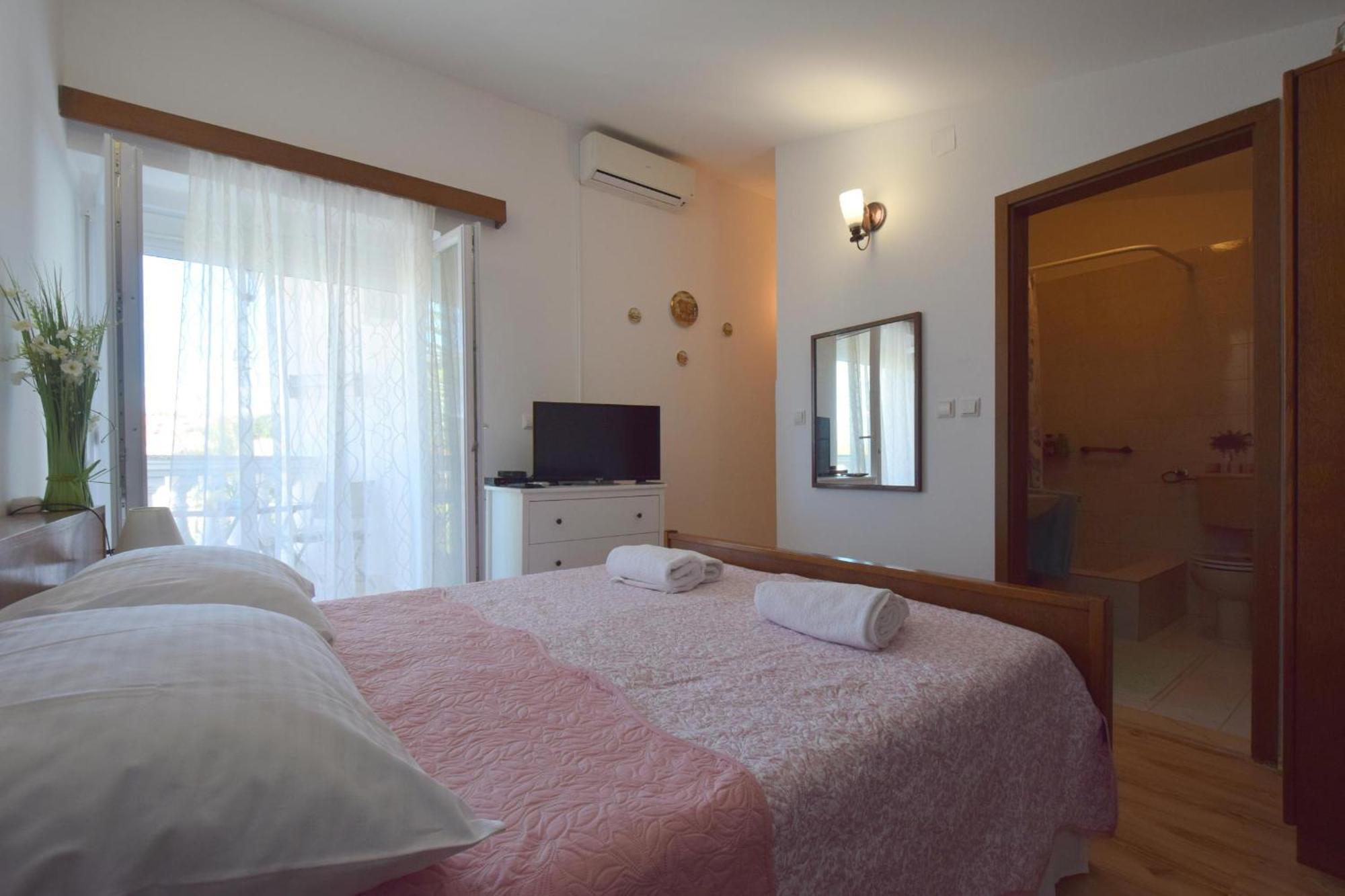 Apartments Pavic Malinska Zewnętrze zdjęcie
