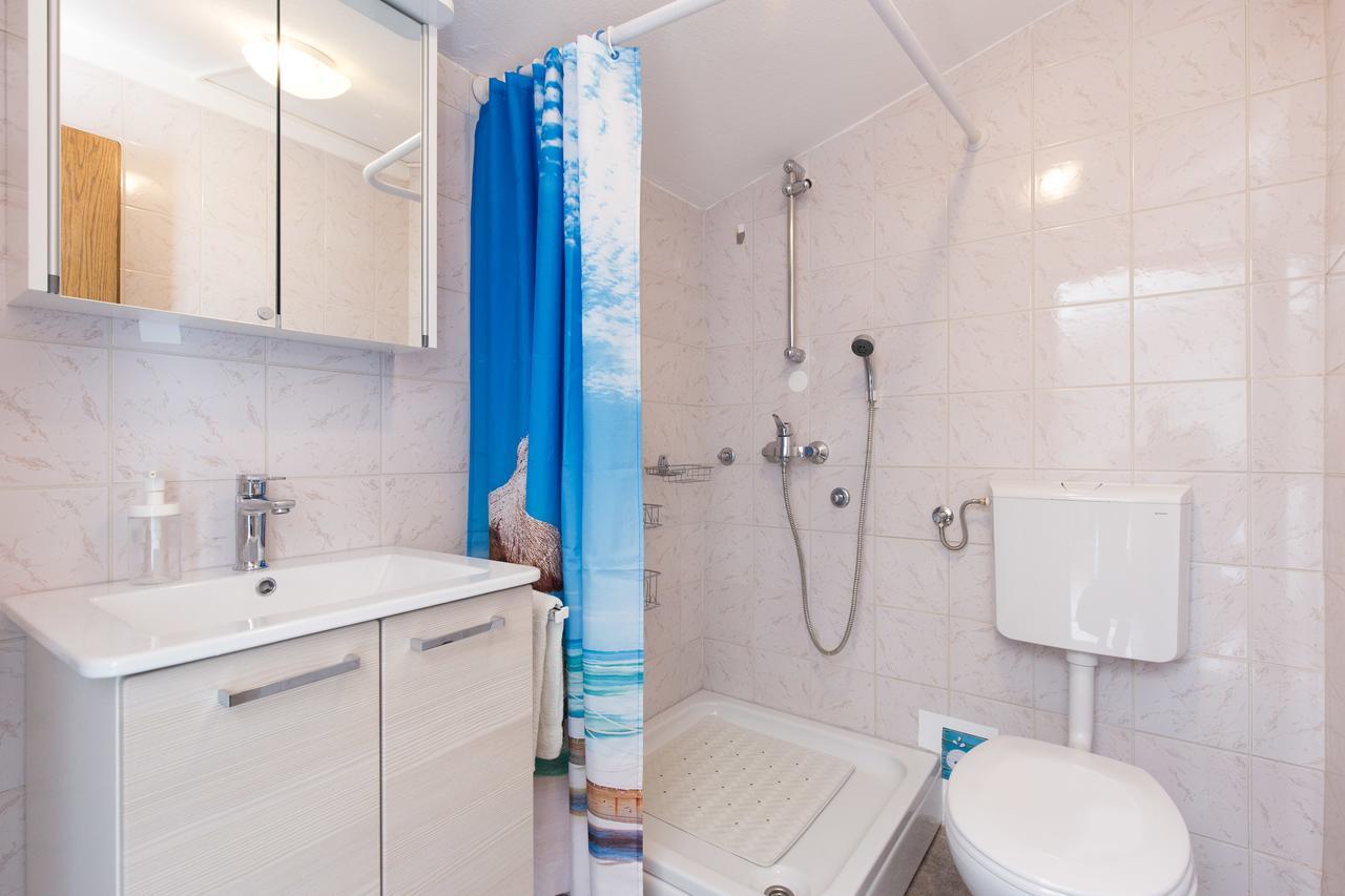 Apartments Pavic Malinska Zewnętrze zdjęcie