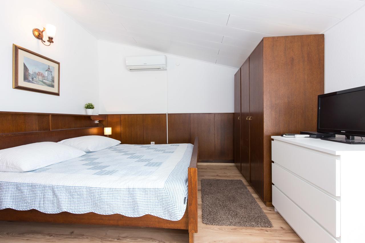 Apartments Pavic Malinska Zewnętrze zdjęcie