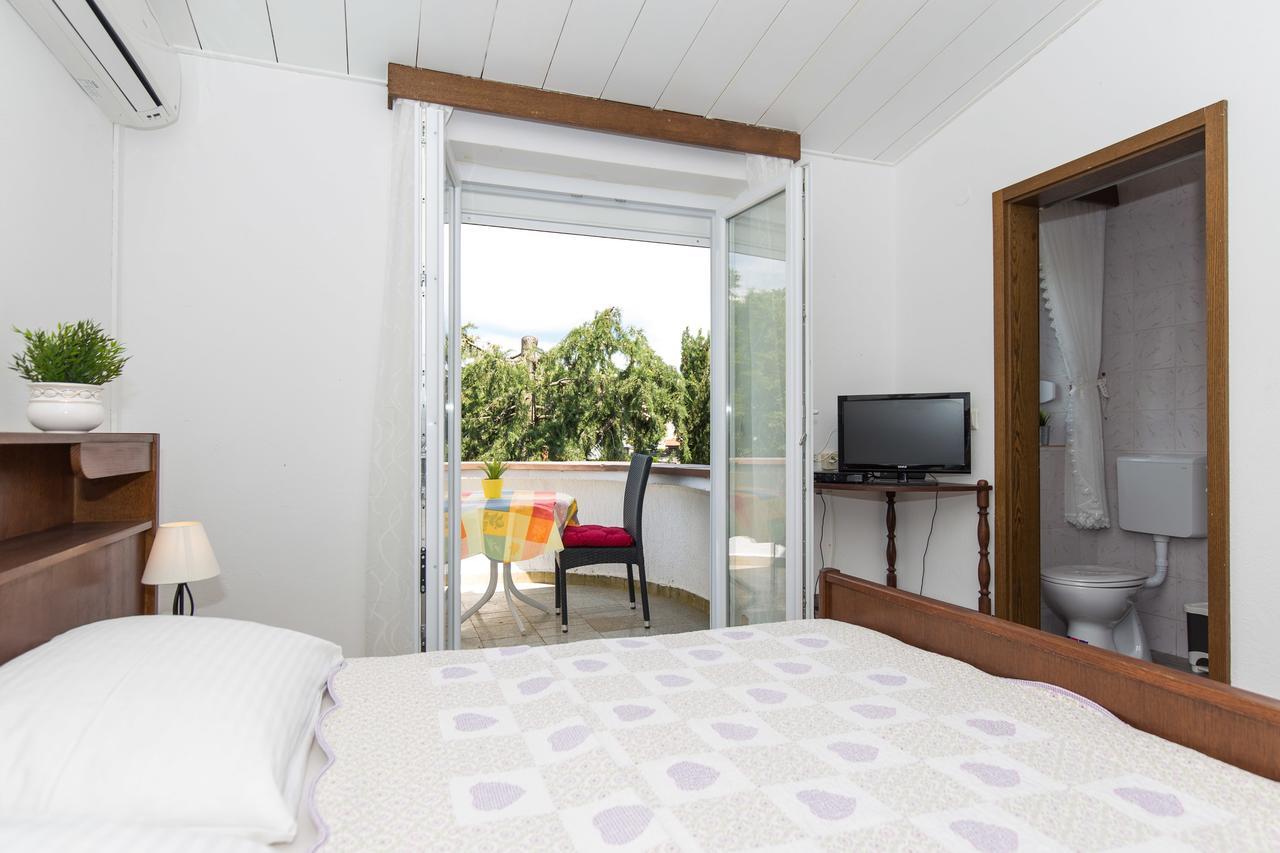 Apartments Pavic Malinska Zewnętrze zdjęcie